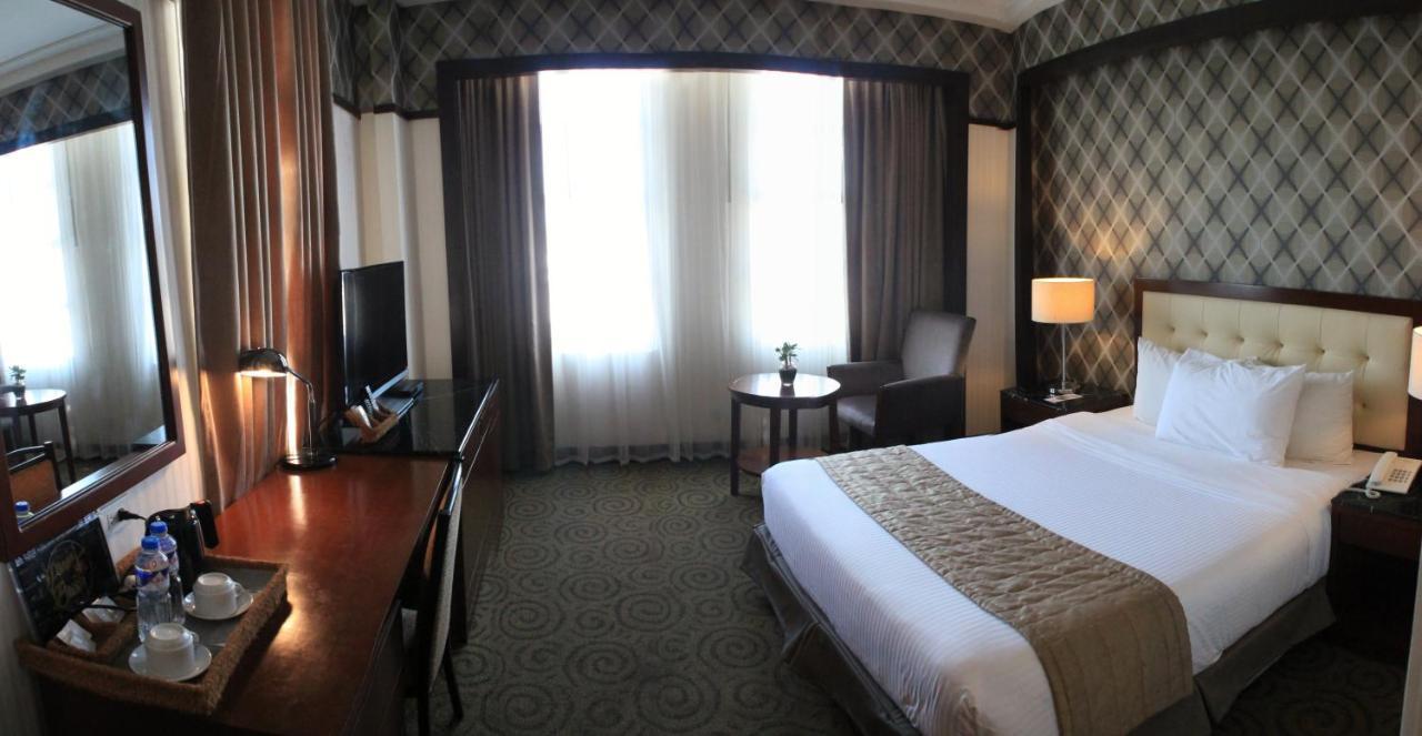 Hotel The Plaza