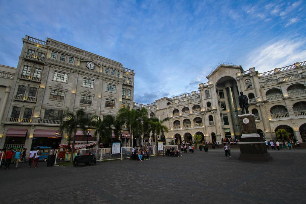 Hotel The Plaza Balanga